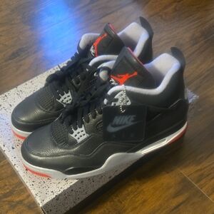 Jordan Retro 4